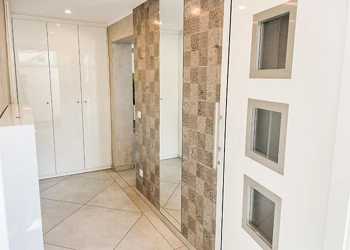 Fiete Mit Eigenem Eingang